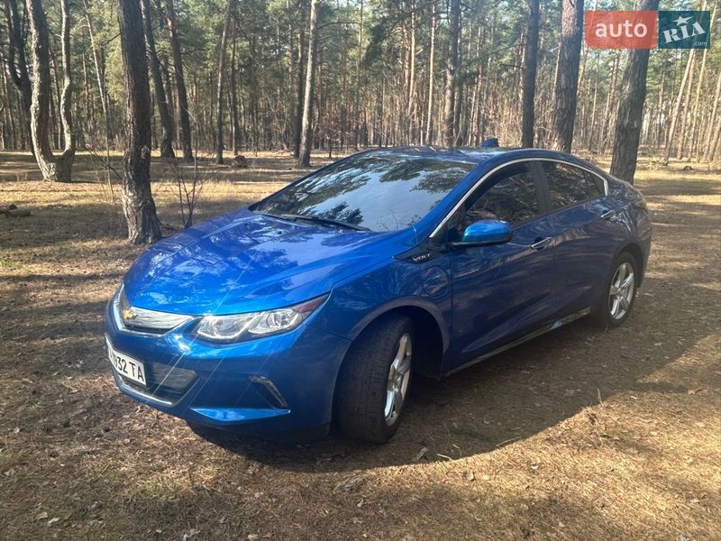 Хетчбек Chevrolet Volt 2017 в Києві