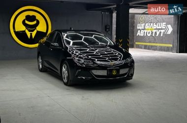 Хэтчбек Chevrolet Volt 2017 в Черновцах