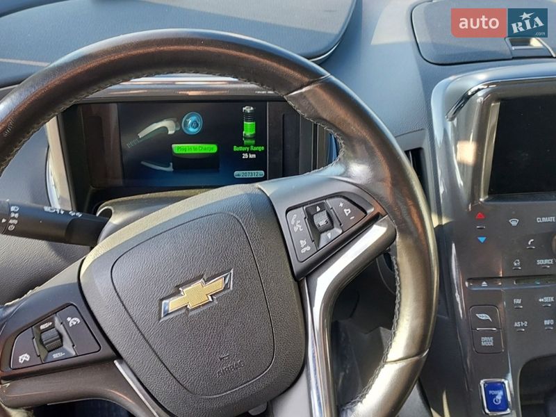 Хетчбек Chevrolet Volt 2015 в Києві