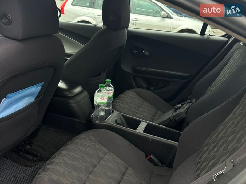 Хетчбек Chevrolet Volt 2012 в Луцьку фото 12 Хетчбек Chevrolet Volt 2012 в Луцьку