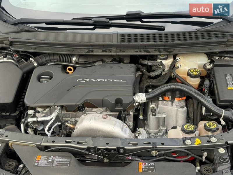 Хэтчбек Chevrolet Volt 2016 в Днепре