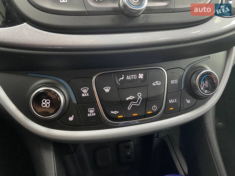 Хетчбек Chevrolet Volt 2017 в Києві