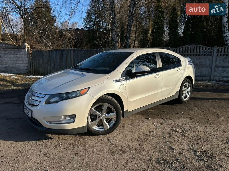 Хэтчбек Chevrolet Volt 2013 в Нежине фото 5 Хэтчбек Chevrolet Volt 2013 в Нежине