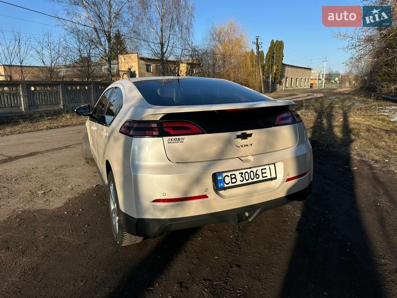 Хэтчбек Chevrolet Volt 2013 в Нежине фото 10 Хэтчбек Chevrolet Volt 2013 в Нежине