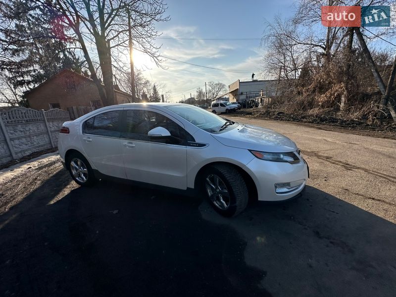 Хэтчбек Chevrolet Volt 2013 в Нежине фото 18 Хэтчбек Chevrolet Volt 2013 в Нежине