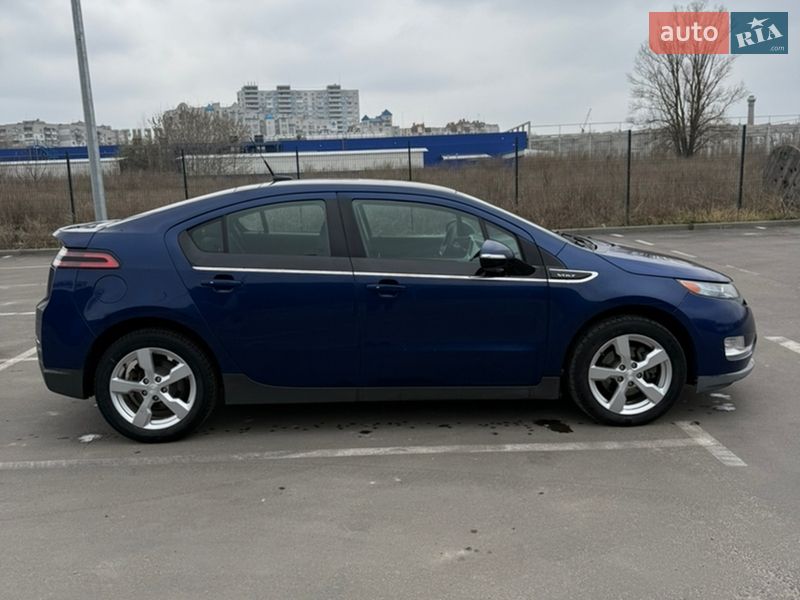 Хэтчбек Chevrolet Volt 2012 в Боярке фото 4 Хэтчбек Chevrolet Volt 2012 в Боярке