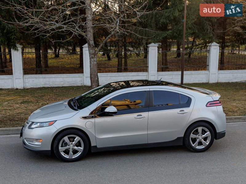 Хэтчбек Chevrolet Volt 2012 в Корюковке фото 5 Хэтчбек Chevrolet Volt 2012 в Корюковке