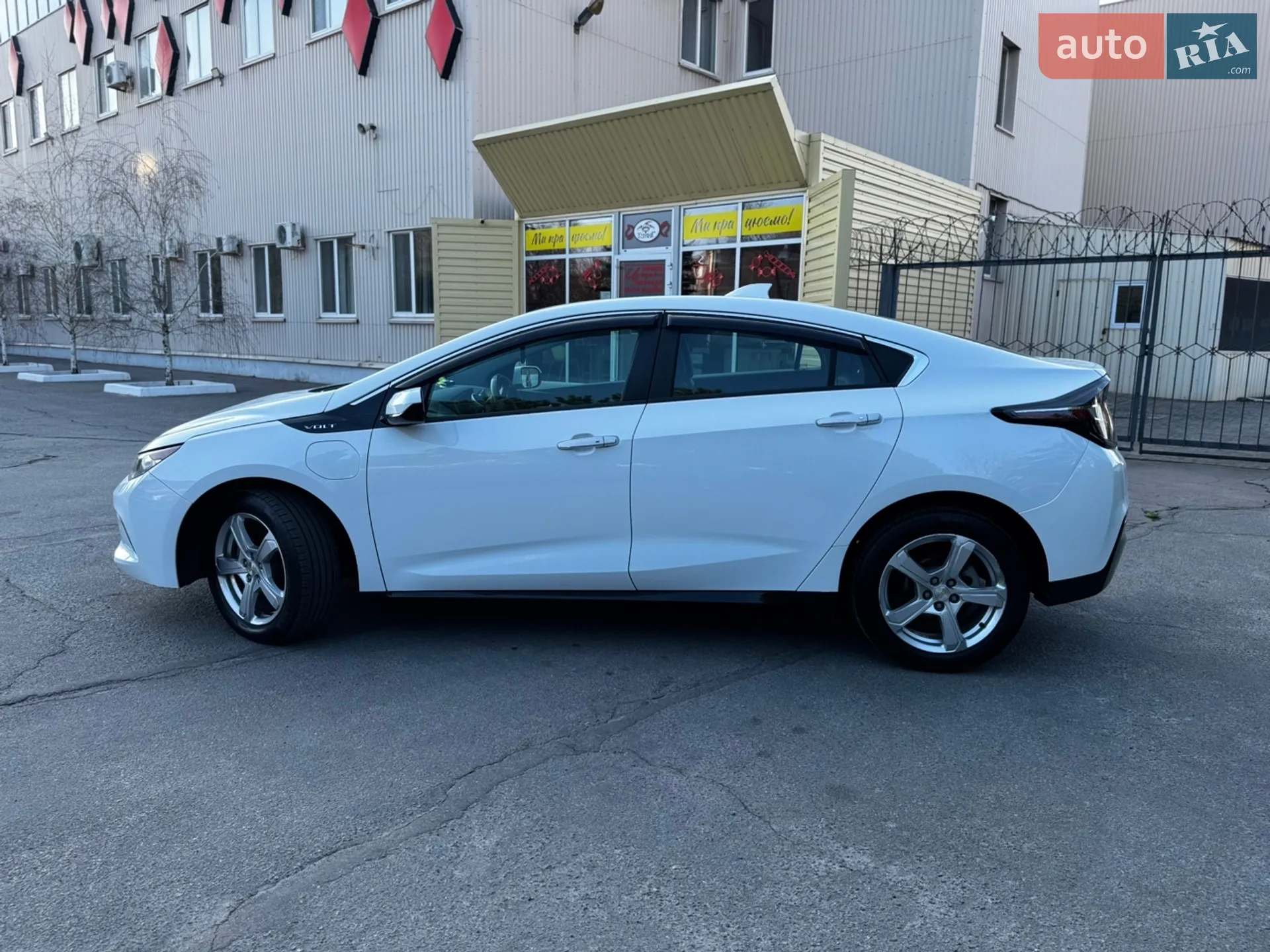 2017 Chevrolet Volt - мініатюра 6