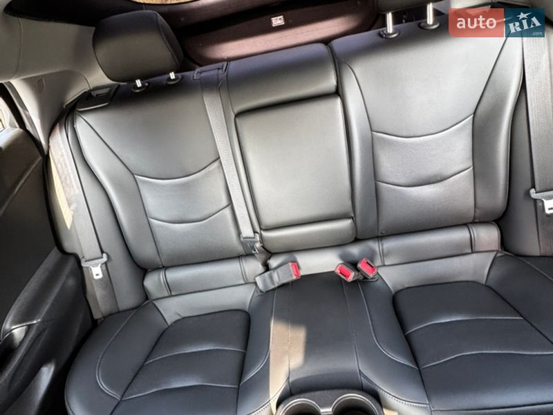 Хэтчбек Chevrolet Volt 2017 в Полтаве