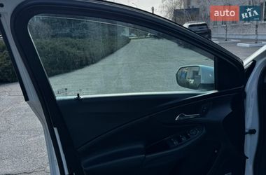 Хэтчбек Chevrolet Volt 2017 в Полтаве