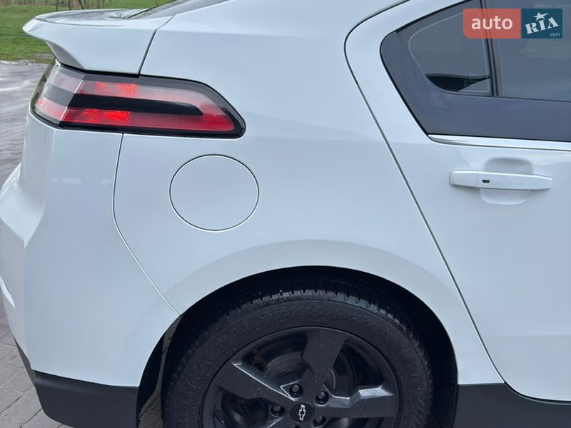 Хетчбек Chevrolet Volt 2013 в Харкові фото 15 Хетчбек Chevrolet Volt 2013 в Харкові