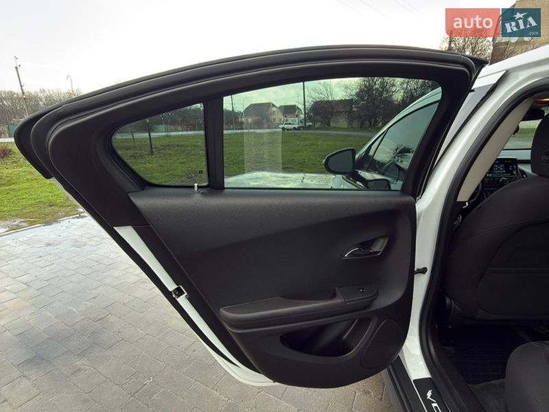 Хетчбек Chevrolet Volt 2013 в Харкові фото 25 Хетчбек Chevrolet Volt 2013 в Харкові