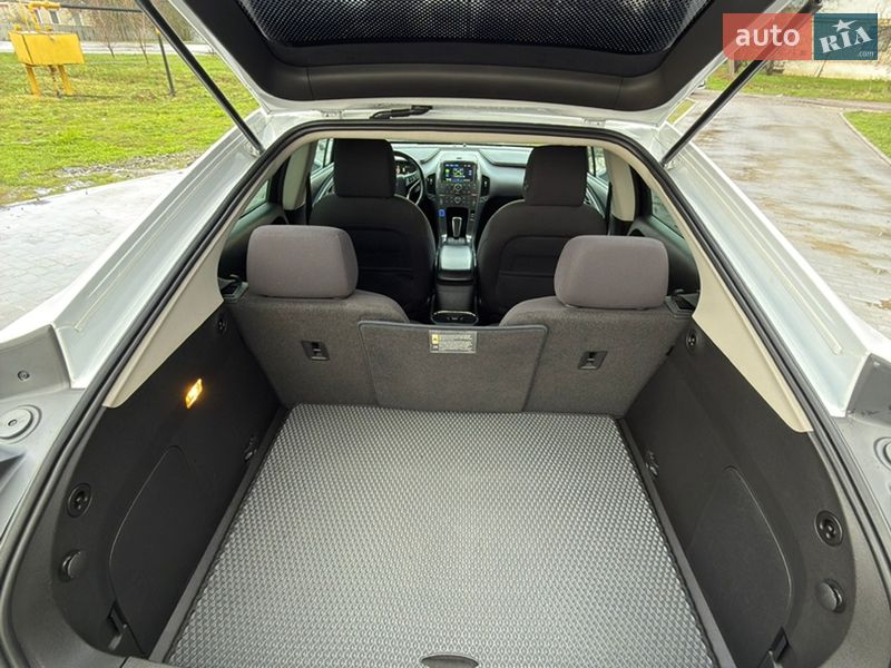Хетчбек Chevrolet Volt 2013 в Харкові фото 29 Хетчбек Chevrolet Volt 2013 в Харкові