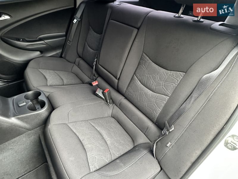 Хэтчбек Chevrolet Volt 2018 в Белогородке