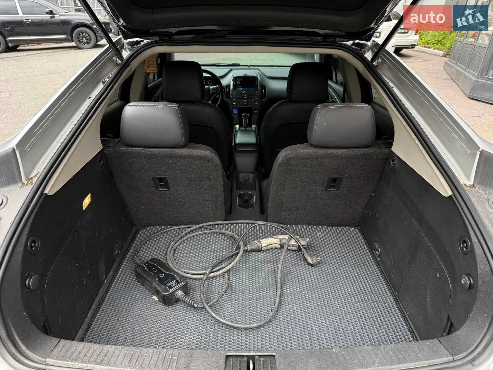 2011 Chevrolet Volt - мініатюра 21