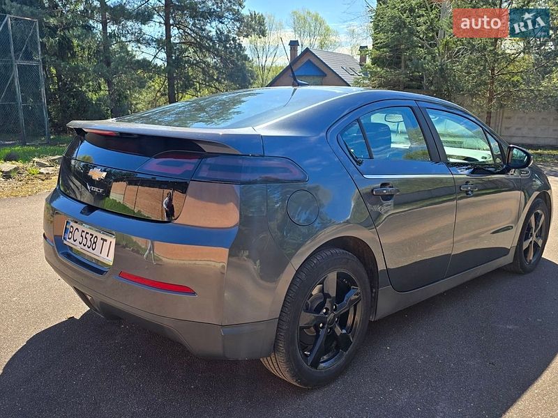 Хэтчбек Chevrolet Volt 2012 в Трускавце