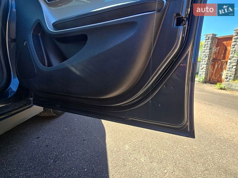 Хэтчбек Chevrolet Volt 2012 в Трускавце