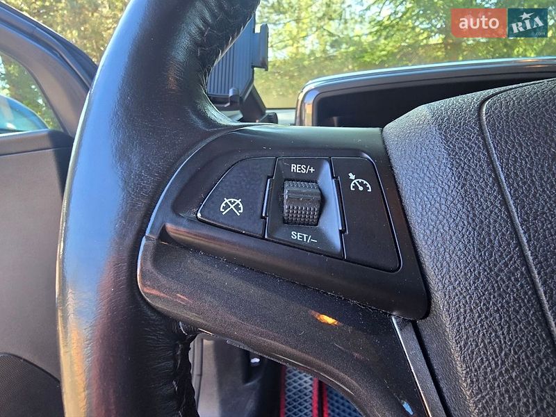 Хэтчбек Chevrolet Volt 2012 в Трускавце