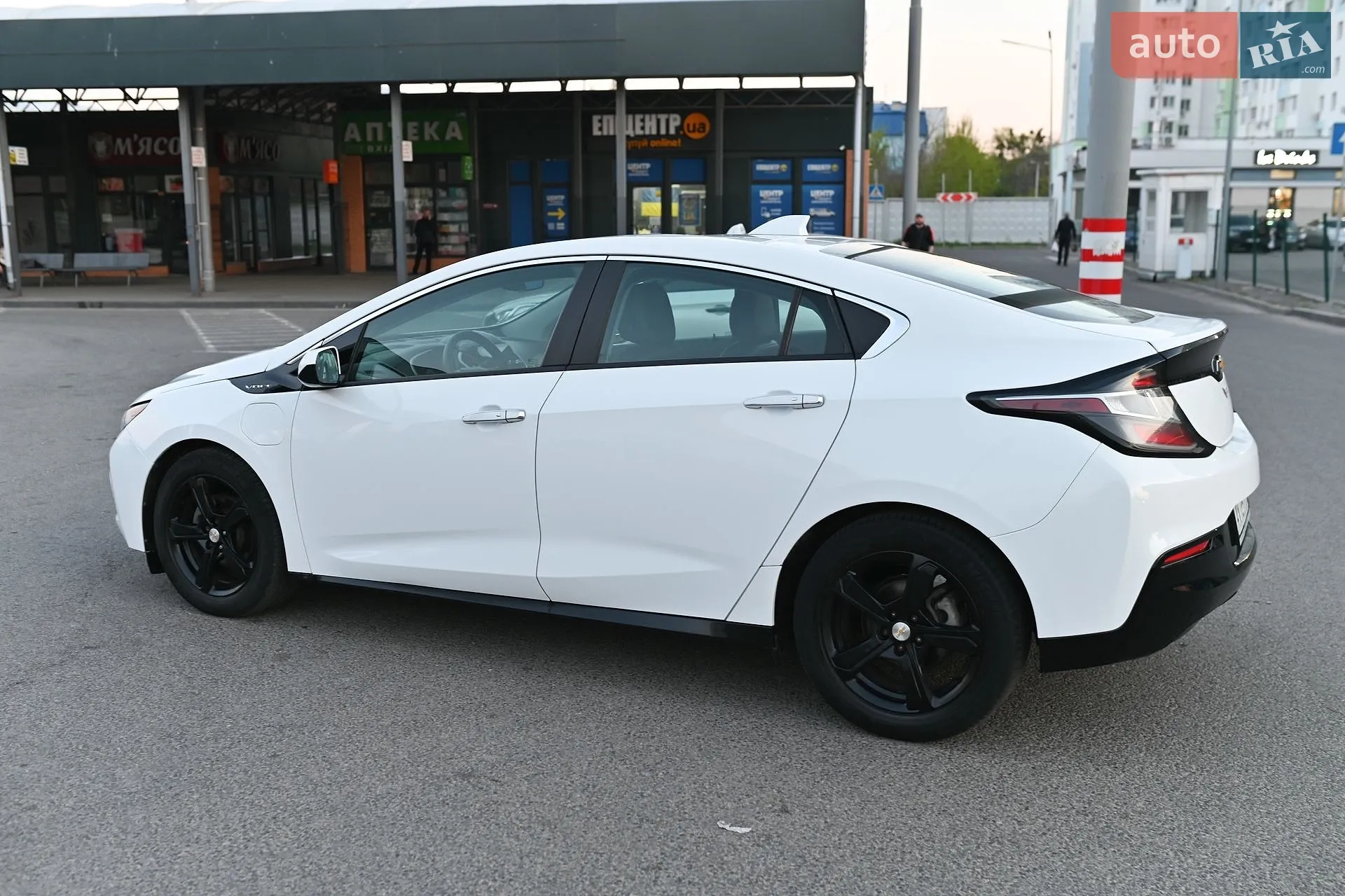 2016 Chevrolet Volt - мініатюра 10