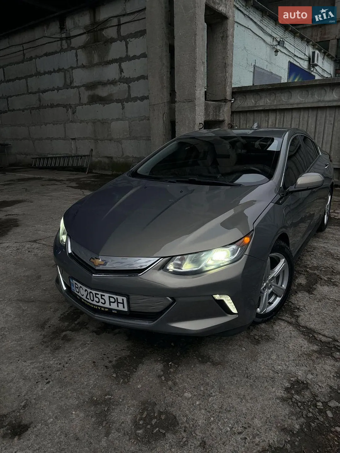 2016 Chevrolet Volt - мініатюра 2