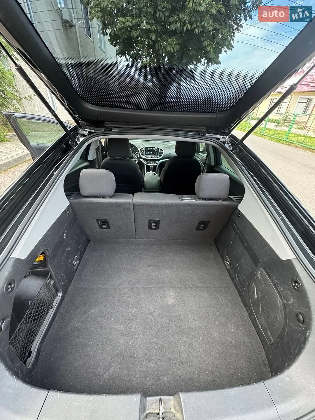 2016 Chevrolet Volt - мініатюра 16