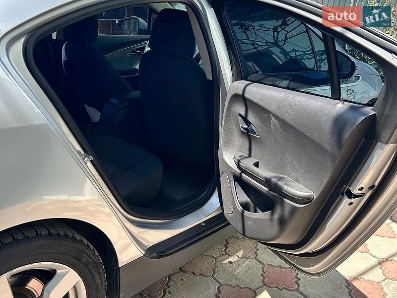Хэтчбек Chevrolet Volt 2011 в Одессе