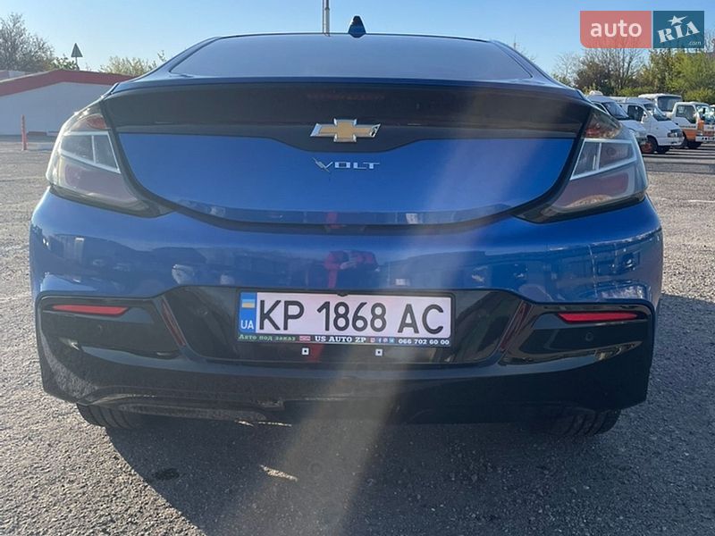 Хэтчбек Chevrolet Volt 2016 в Запорожье