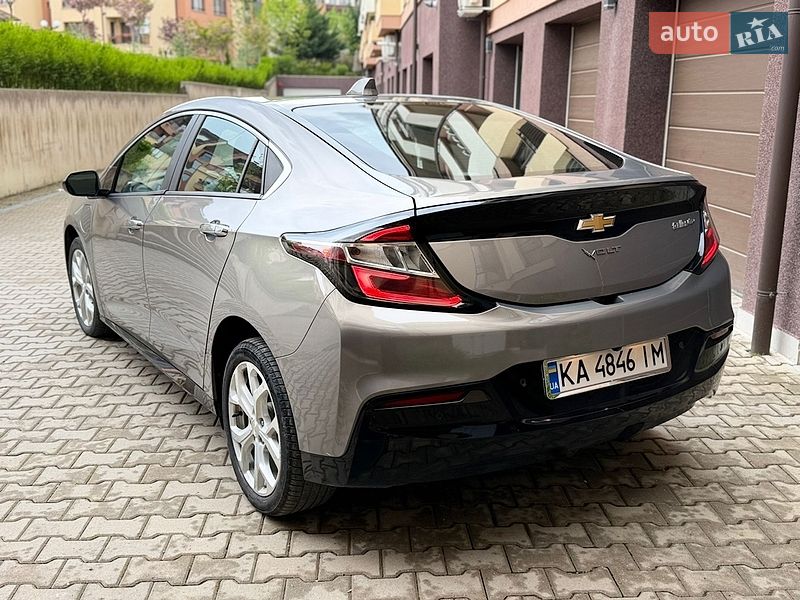 Хэтчбек Chevrolet Volt 2017 в Измаиле