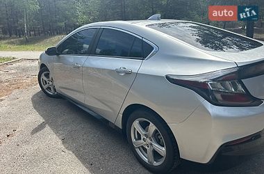 Хэтчбек Chevrolet Volt 2018 в Киеве