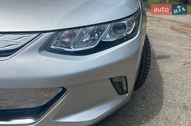 Хэтчбек Chevrolet Volt 2018 в Киеве