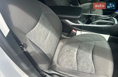Хэтчбек Chevrolet Volt 2018 в Киеве