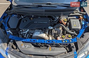 Хэтчбек Chevrolet Volt 2016 в Чернигове