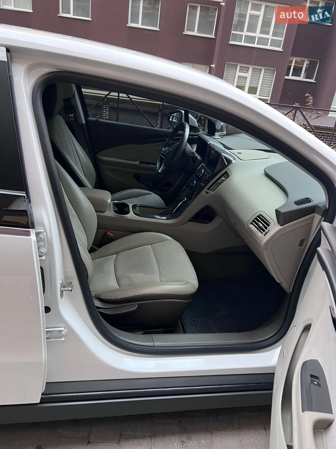 2013 Chevrolet Volt - мініатюра 3