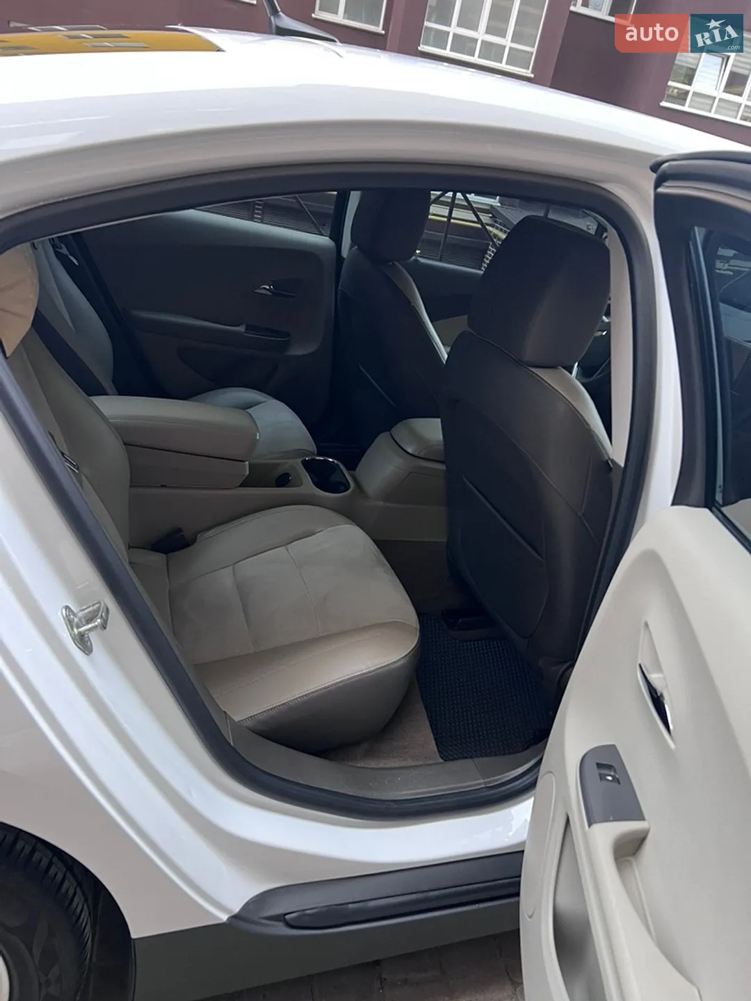 2013 Chevrolet Volt - мініатюра 6