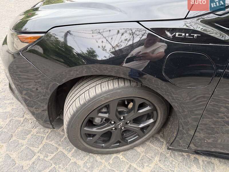 Хетчбек Chevrolet Volt 2017 в Києві