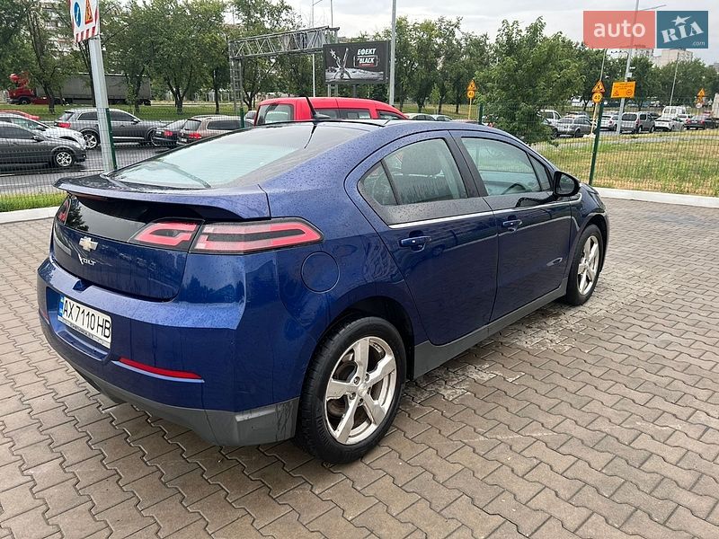 Хетчбек Chevrolet Volt 2013 в Києві