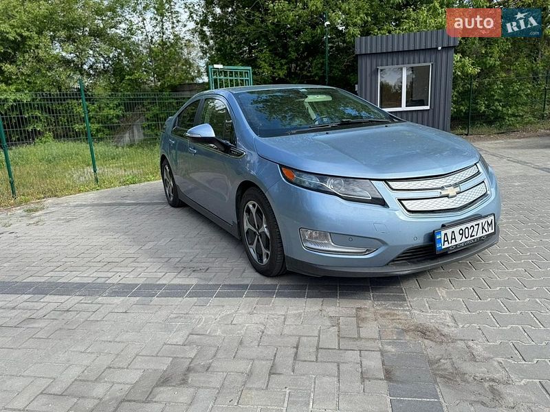 Хетчбек Chevrolet Volt 2012 в Києві
