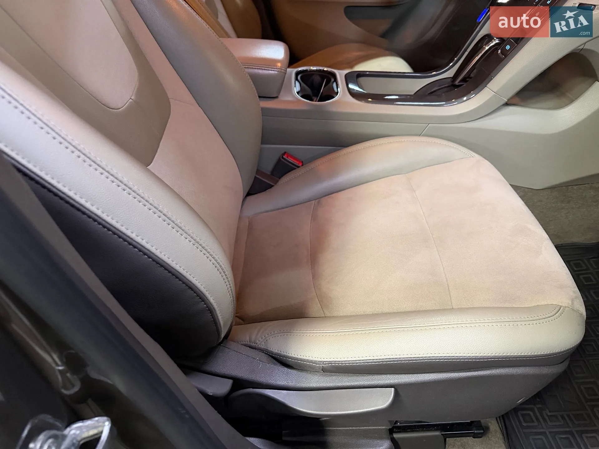 2015 Chevrolet Volt - мініатюра 13