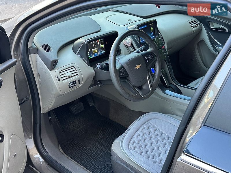 Хетчбек Chevrolet Volt 2014 в Одесі