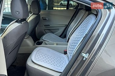 Хетчбек Chevrolet Volt 2014 в Одесі