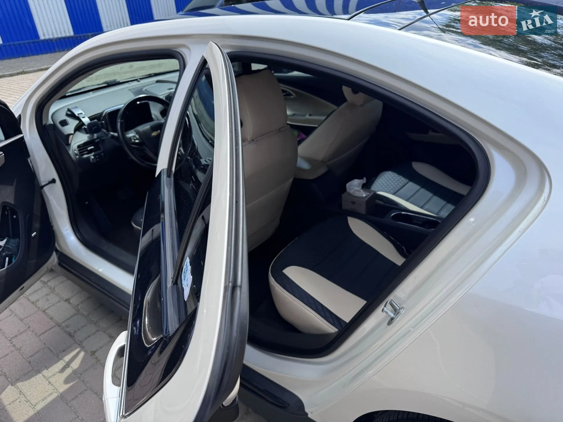 2011 Chevrolet Volt - мініатюра 17