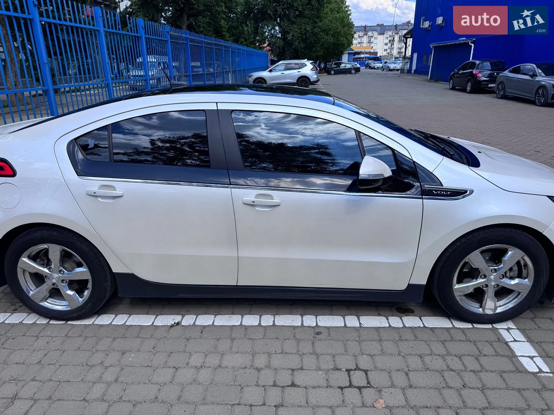 2011 Chevrolet Volt - мініатюра 2