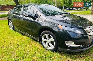 Хэтчбек Chevrolet Volt 2015 в Запорожье