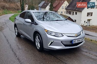 Хэтчбек Chevrolet Volt 2017 в Киеве