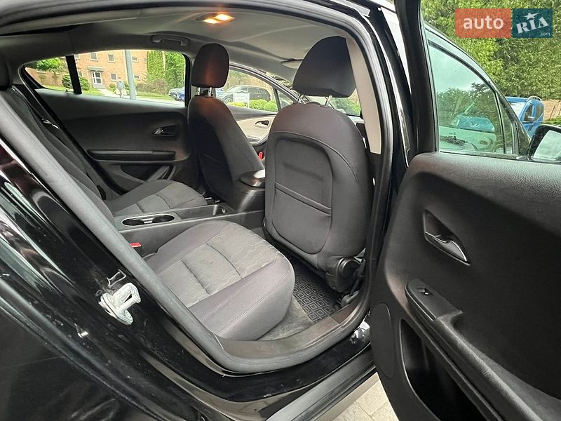 Хетчбек Chevrolet Volt 2012 в Івано-Франківську