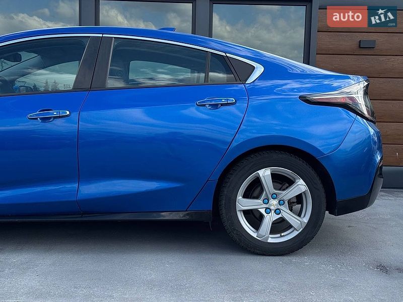 Хетчбек Chevrolet Volt 2017 в Рівному