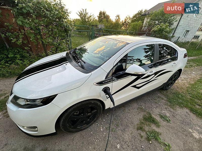 Хетчбек Chevrolet Volt 2012 в Львові