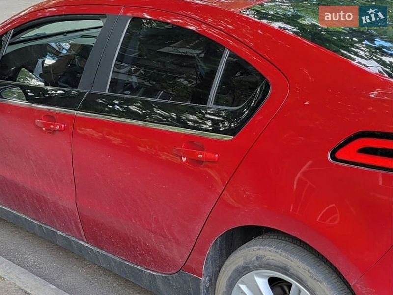 Хэтчбек Chevrolet Volt 2013 в Харькове