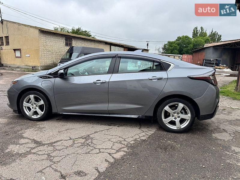 Хэтчбек Chevrolet Volt 2018 в Одессе