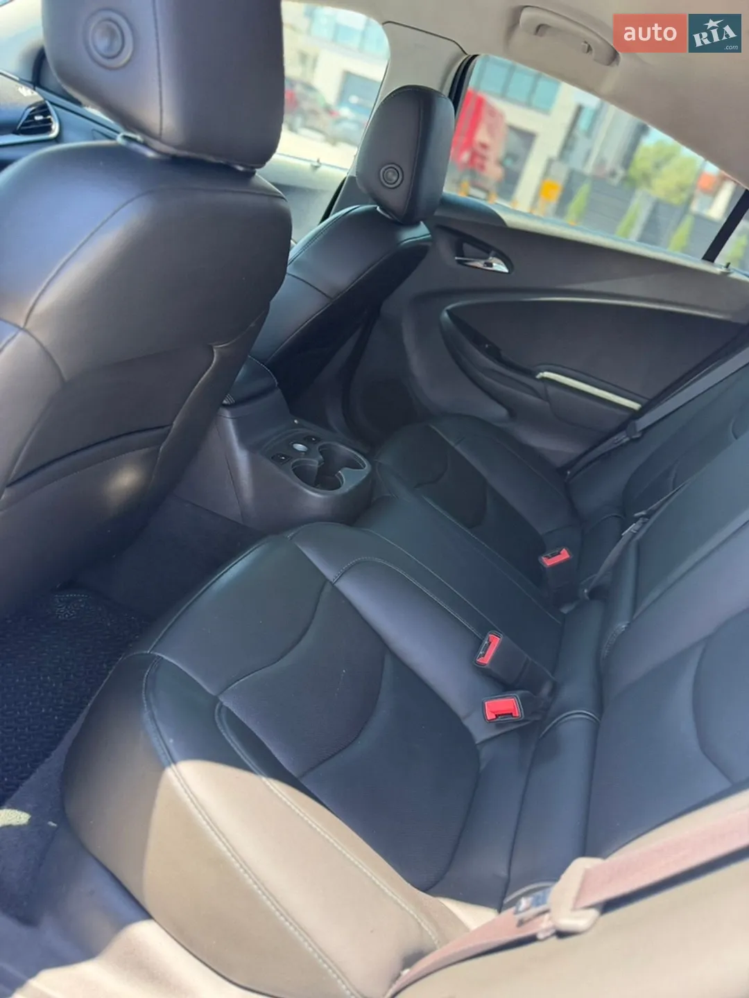 2016 Chevrolet Volt - мініатюра 23